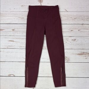 Athleta Maroon Lightning Capri Leggings